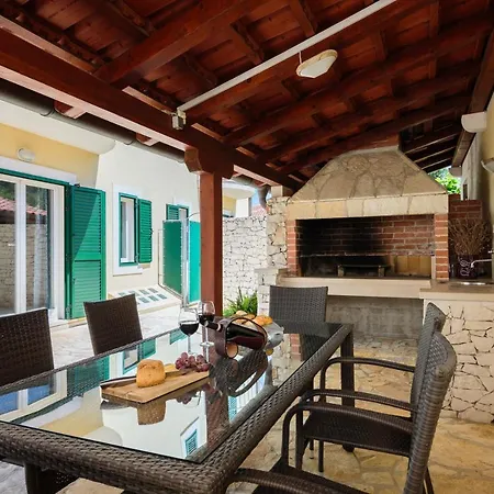 Apartament Andrian - Charme Holidays *